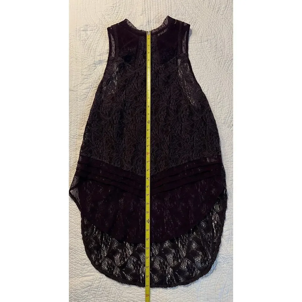 FREE PEOPLE Purple lace tunic. Small